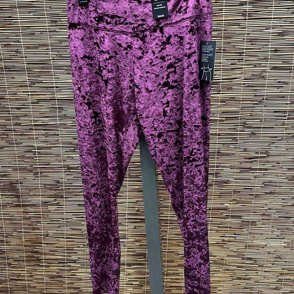 Allbrand365 Designer INC International Concepts Womens Velvet Leggings Size M - Picture 2 of 3